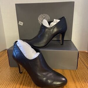 vince camuto VC Val's Heeled Ankle Boot